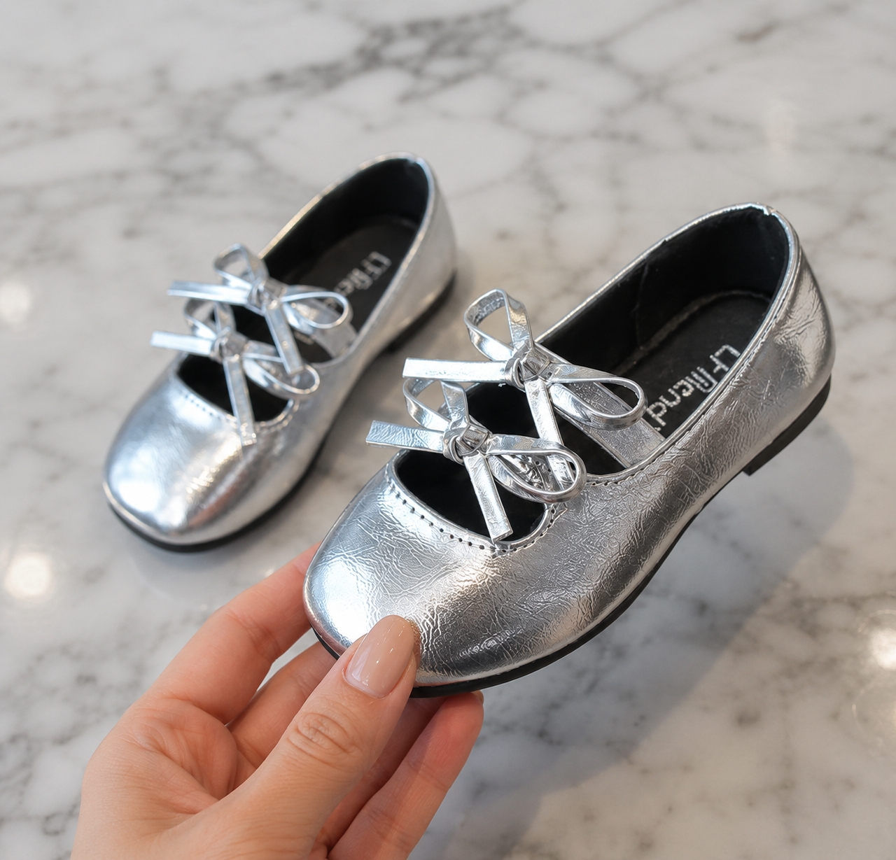 Chaussures de Spectacle en Cuir PU pour Filles – Bout Carré & Double Bride  | Ballerines Caroline | pointures 23 à 36|
