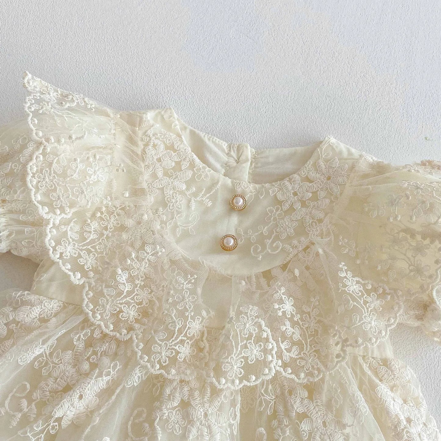 Robe Barboteuse Bébé Fille Dentelle Princesse Manches Courtes 0-24 Mois | LittleBunz